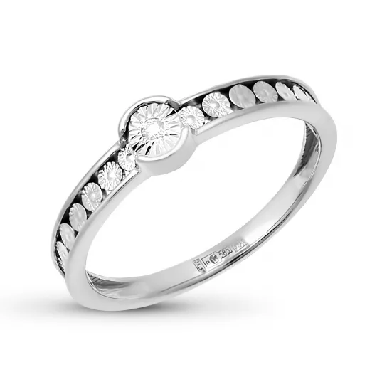 Кольцо с бриллиантами из золота